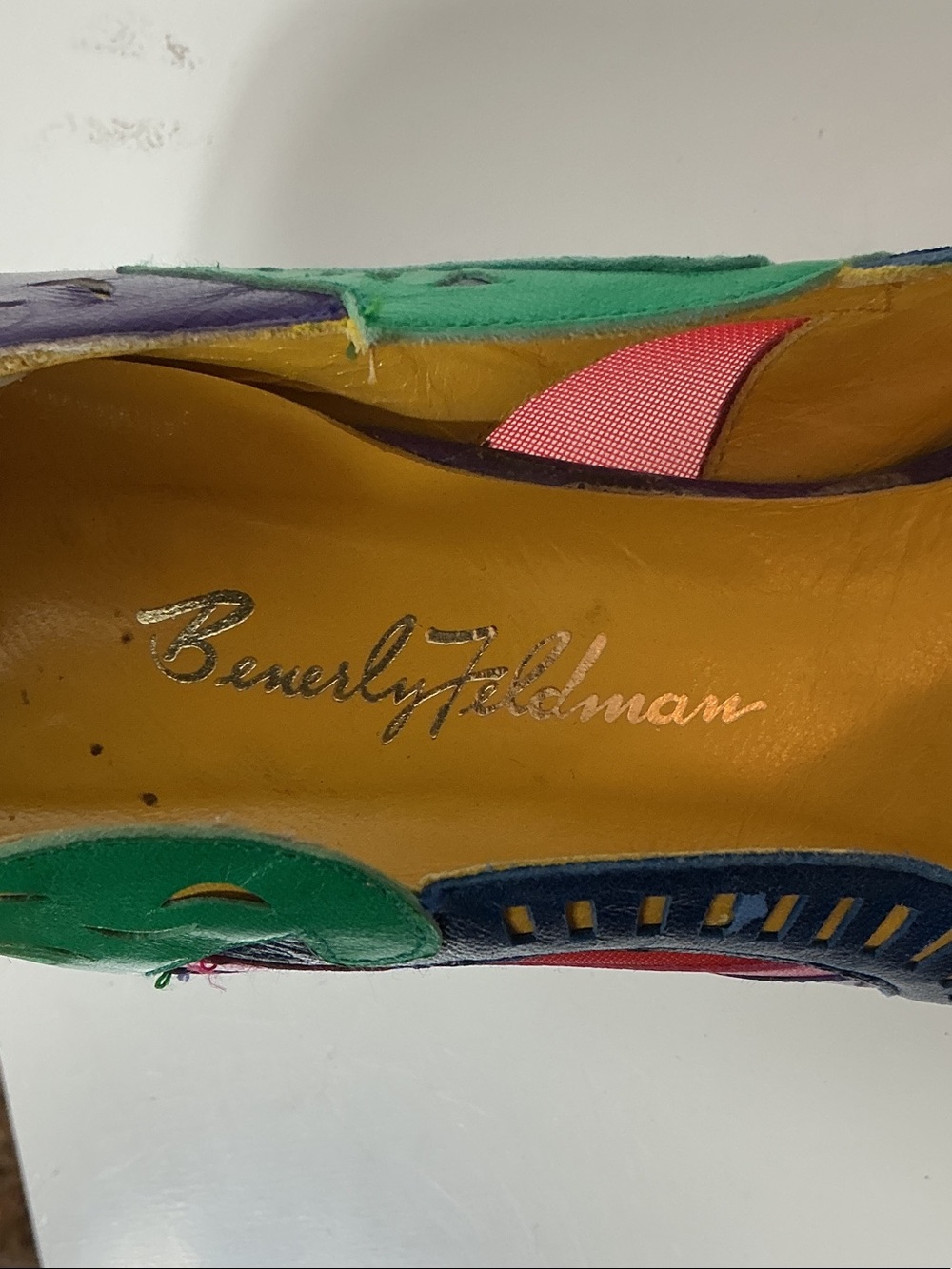 Beverly Feldman Multicolor Abstract Pattern Heels - Picture 2 of 11